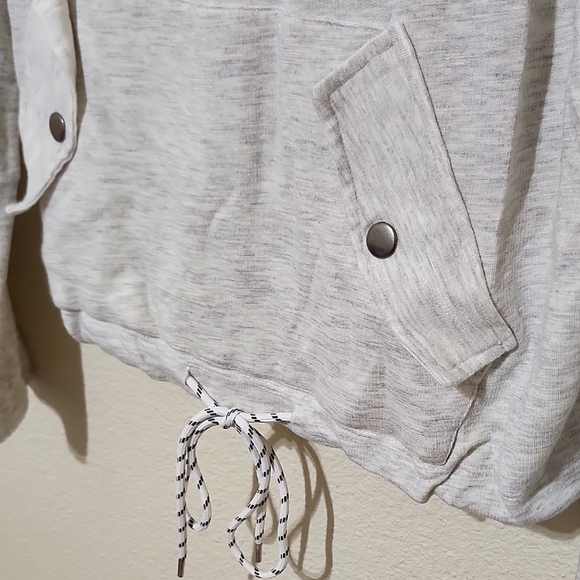 Monrow Gray Tie Front Long Sleeve Hoodie - Picture 5 of 11